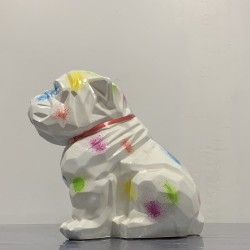 Bouledogue Anglais en résine cubique avec Jet de peinture multicolore sur fond blanc - PROMOFLEUR - profil